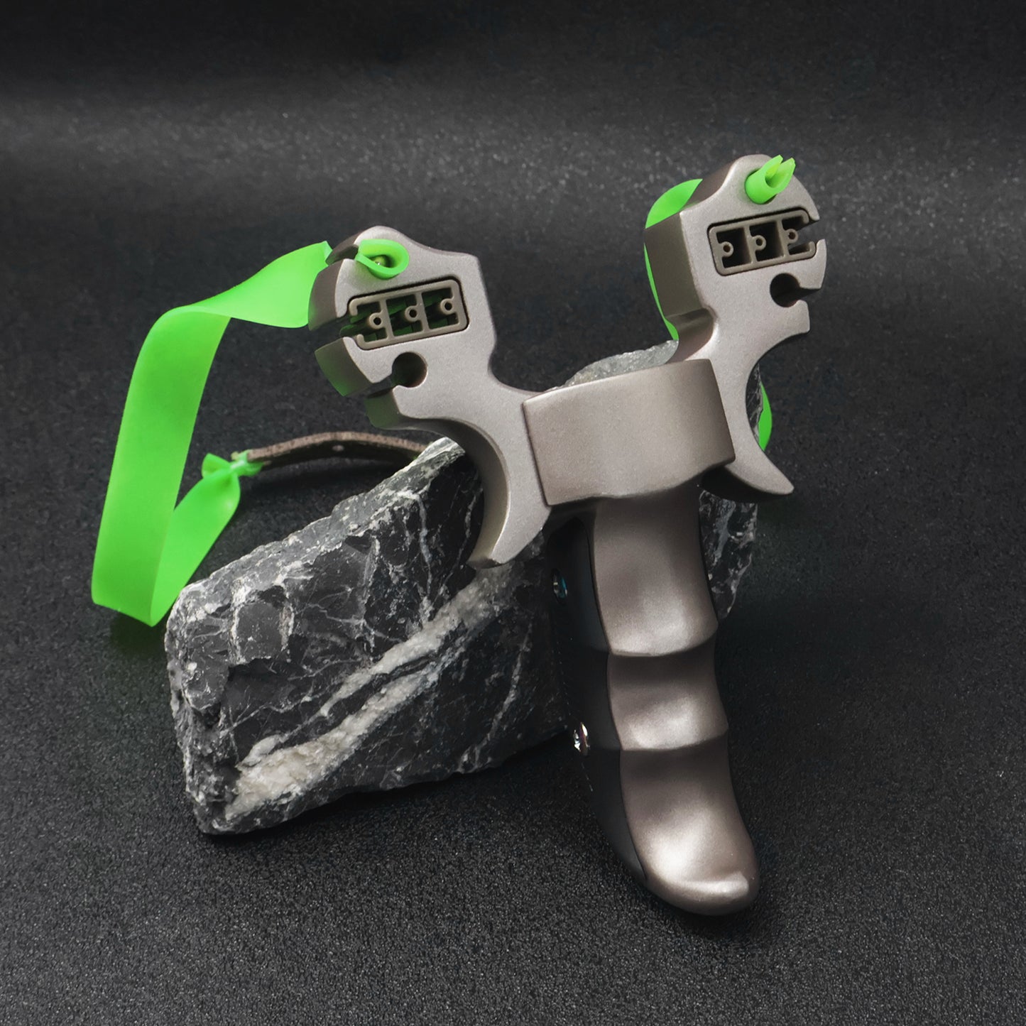 Piaoyu Alloy Slingshot A014 - Professional Stainless Steel Hunting Catapult